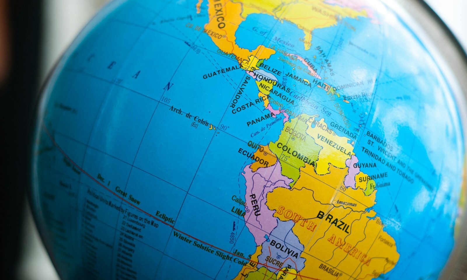 amérique-du-sud-sur-la-carte-du-globe-